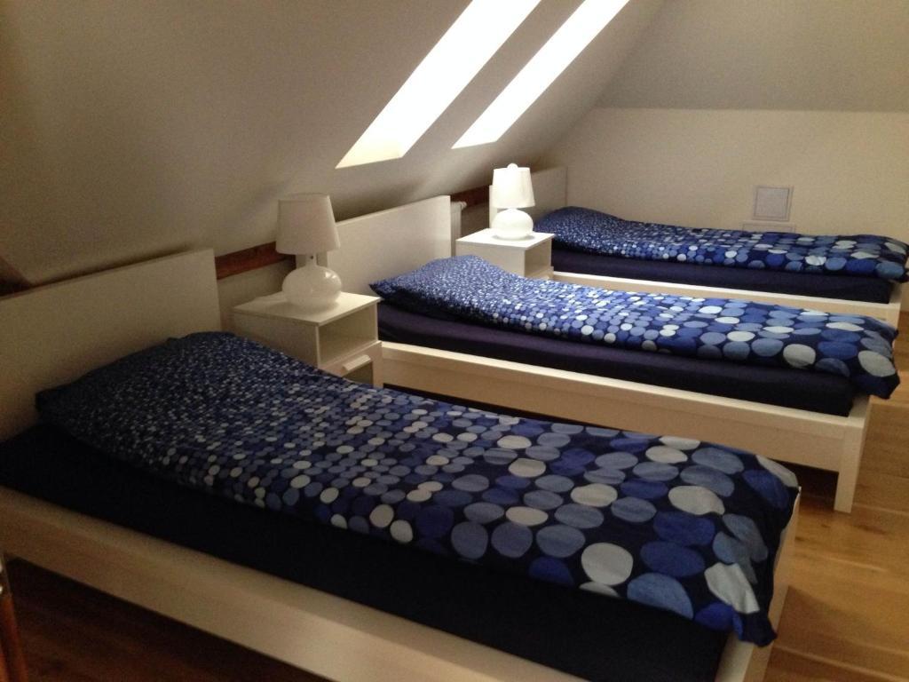 Hostel Onefam Miru Praag